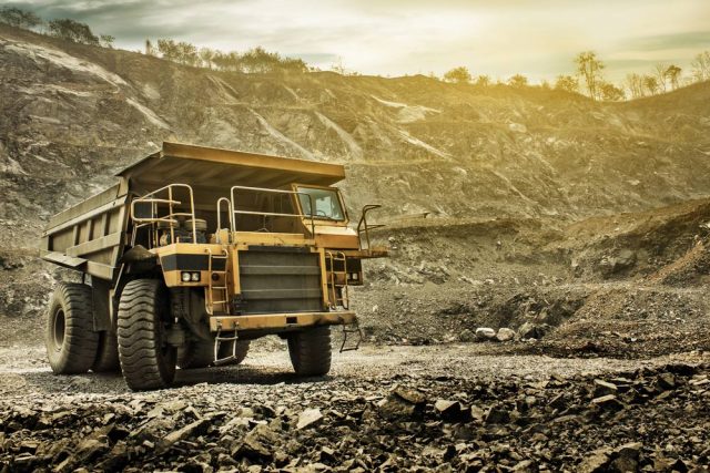 Big Mining Dumping Truck in Darwin, NT